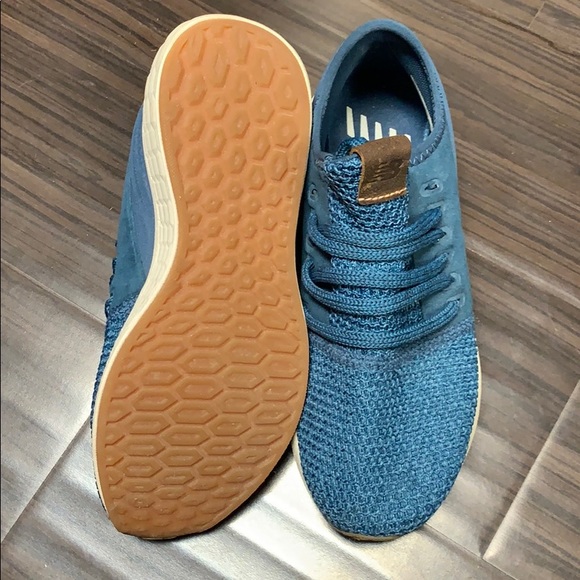 New Balance running shoes - Picture 3 of 6